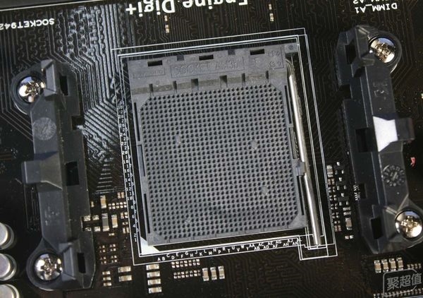 Intel为什么常常换接口 莫非又是AMD的锅？